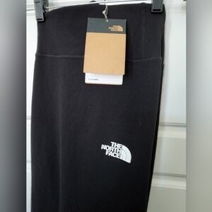 (2 Pairs)The North Face Black Active Leggings